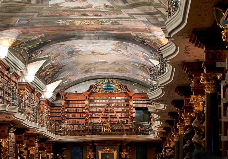 Veličanstveni klementinum